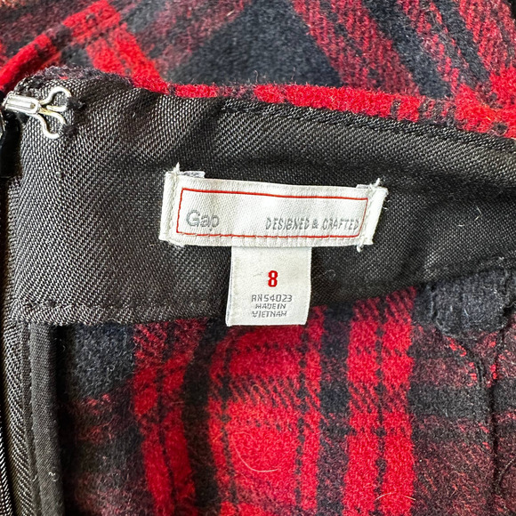 Gap Wool Blend Zip Pocket Red Plaid Mini Skirt Size 8 - Picture 5 of 6